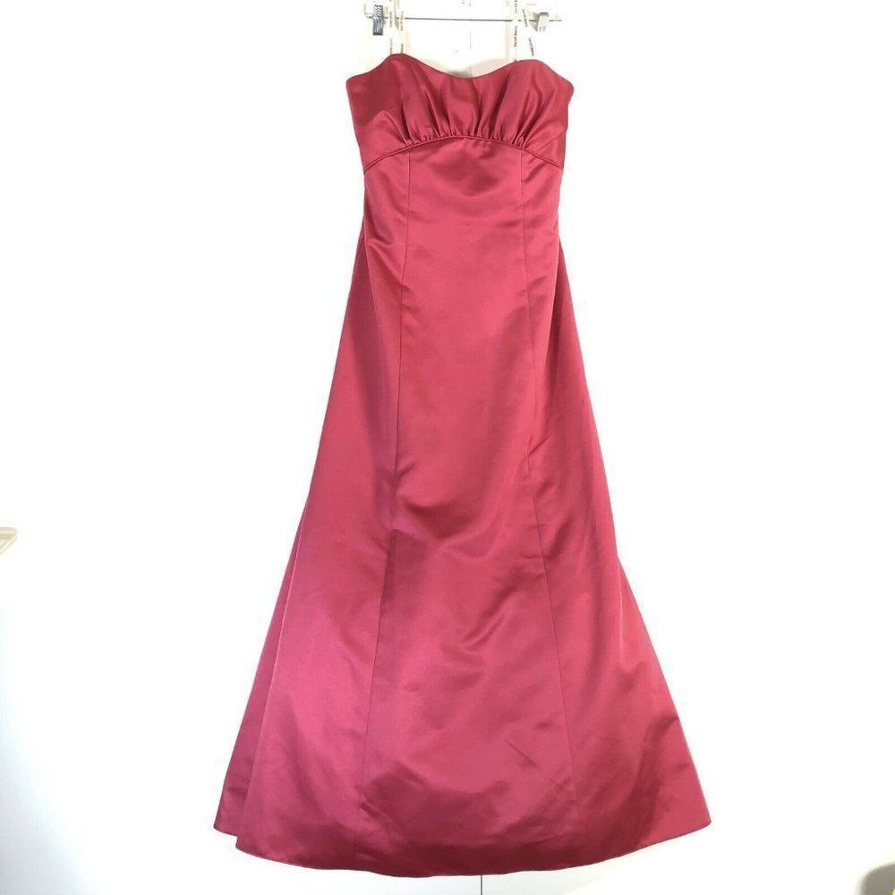 Davids Bridal Sleeveless formal dress Ladies 10 Watermelon Pink Boned Bodice